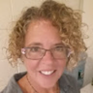 Meet your Posher, Andie